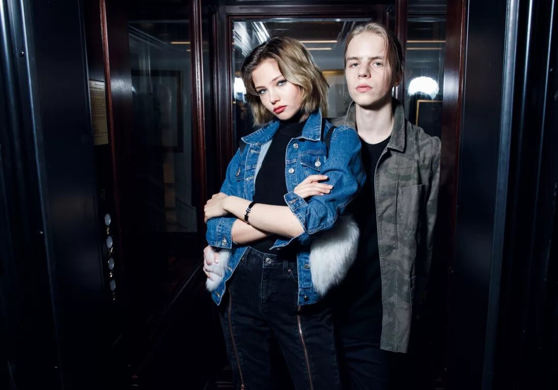 фараон певец фото с женой