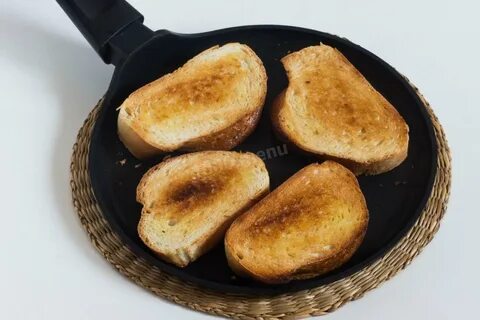 Гренки из хлеба на сковородке