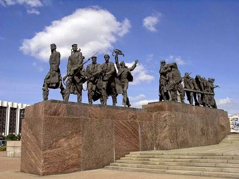 Фото городов героев великой отечественной. Мемориал героическим защитникам Ленинграда. Город герой Ленинград памятники Великой Отечественной войны. Мем город герой Ленинград. Город герой Ленинград мемориал на площади Победы.