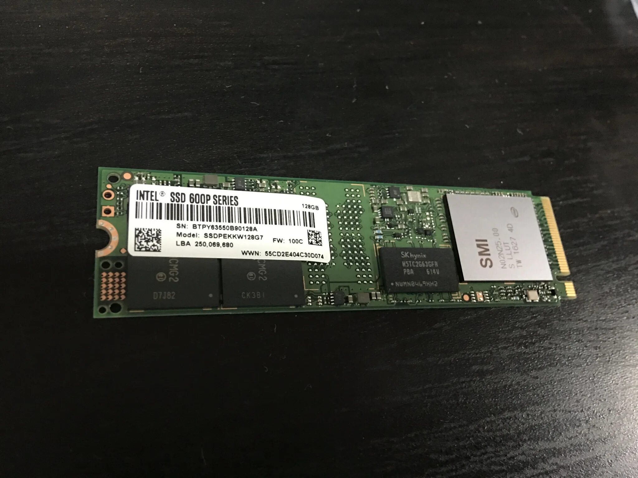 Интел 600. Intel SSD m2. SSD накопитель Intel 600p Series ssdpekkw128g7x1 128гб. Intel 128 ГБ M.2 ssdpekkw128g801. Intel m2 SSD 600p Series.