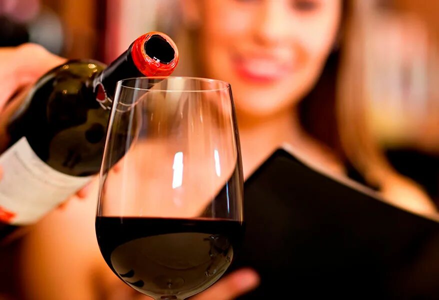 Вино помогает слушать. Алкоголь и человек.