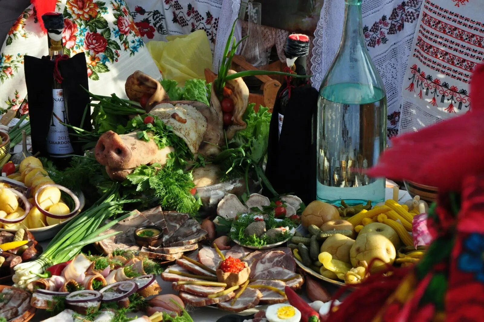 Казачий праздничный стол. Кубанская казачья кухня. Гостеприимство казаков. Гостеприимство кубанских казаков. Кухня донского казачества.