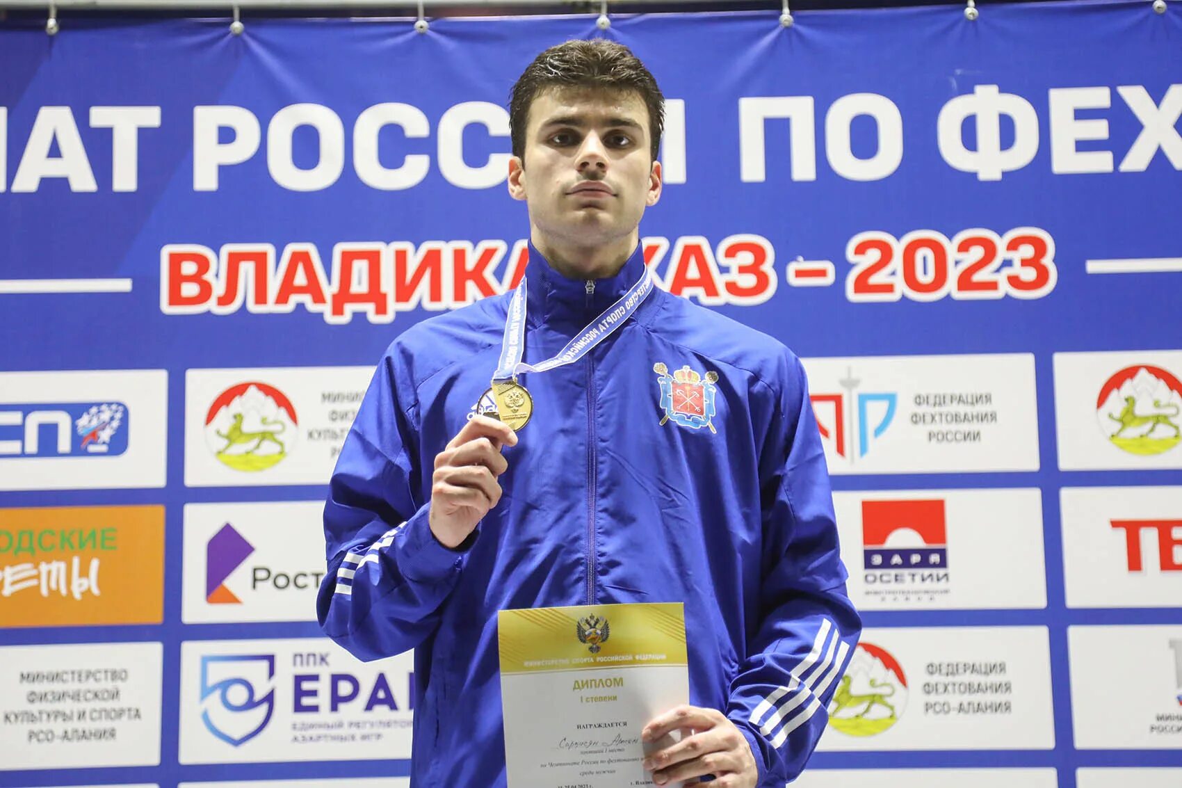 Фехтование 2023. Фехтовальщик фото. Самый сильный фехтовальщик. Украинская фехтовальщица харлан. Фехтование 2023.