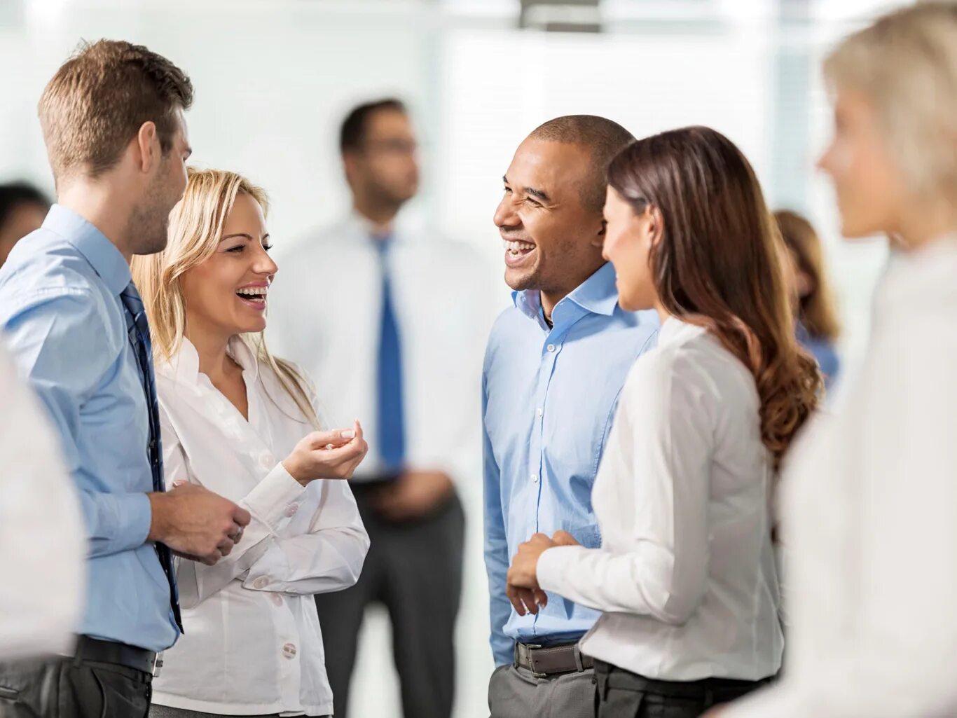 Межличностное взаимодействие в деловом общении. Взаимоотношения в коллективе. Межличностное взаимодействие в деловом общении. Общение людей. Переговоры.