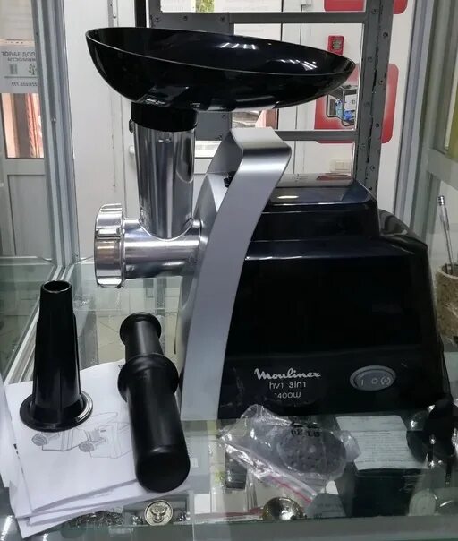 мулинекс hv1. электромясорубка moulinex hv1 me106832. мясорубка мулинекс me625 hv8. мясорубка moulinex me108832. электромясорубка moulinex hv1 me106832.