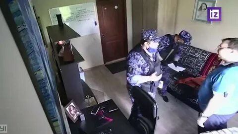 Видеозапись сотрудника полиции