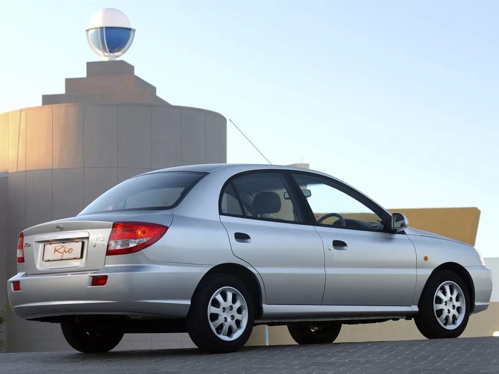 Kia Rio 1. Киа Рио 1 поколения седан. Кия Рио 2003 седан. Киа Рио 2005 седан. Купить кия рио 1