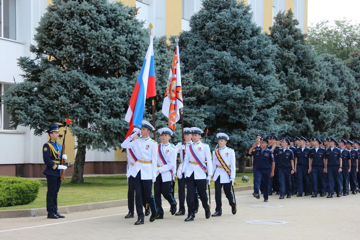 Сайт кадетского училища в краснодаре. Краснодарское ПКУ. Кизильское президентское училище. Краснодарское президентское училище. Краснодарское президентское кадетское училище преподаватели.