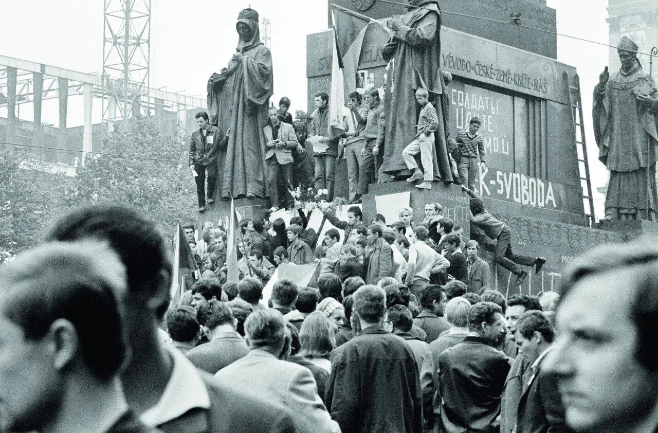 Чехословакия реформы. Чехословакия 1968. Прага август 1968. Чехословакия 1968 год.