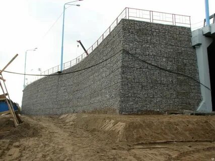 Армогрунтовой подпорной стены