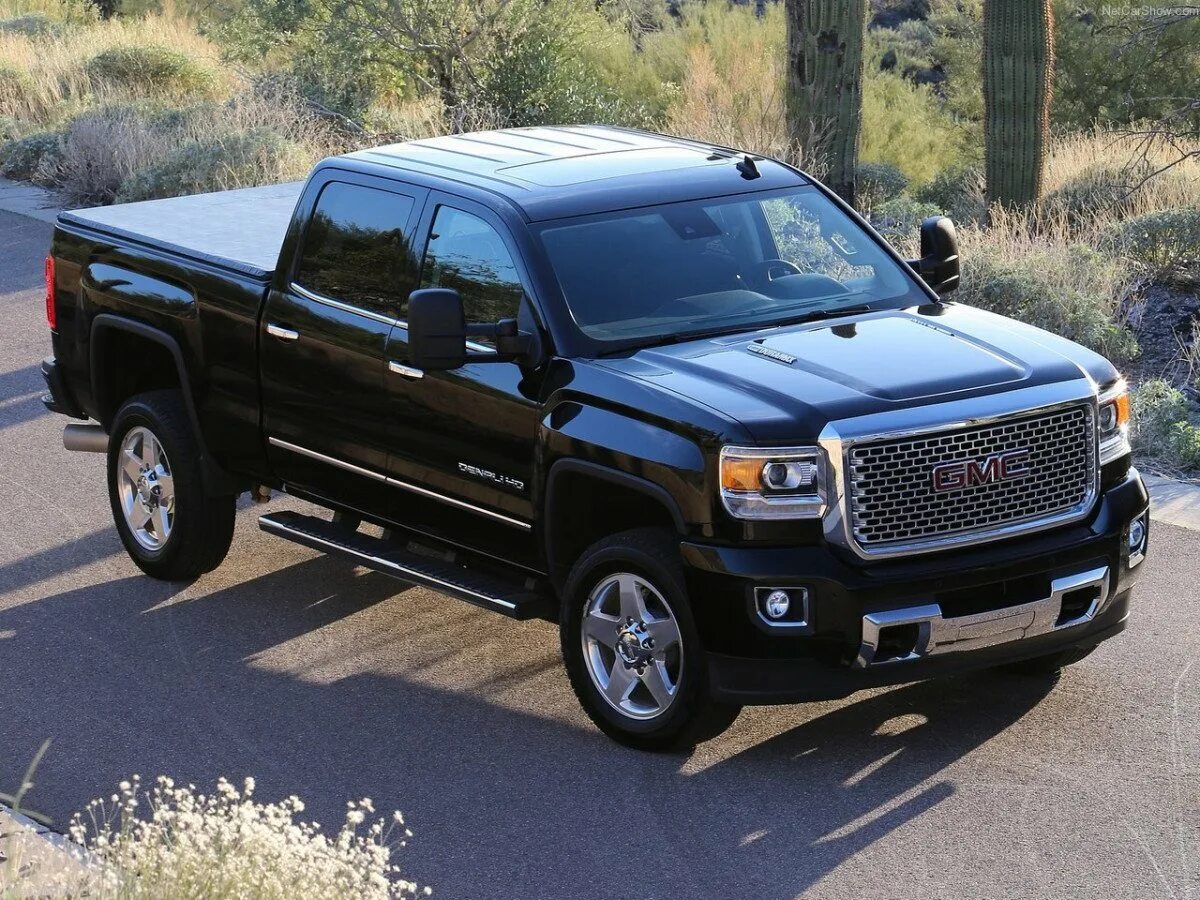 Gms машина. GMC Sierra 2500hd. GMC Sierra Denali 2014. GMC Sierra 3500 HD. GMC Sierra 2500 2015.