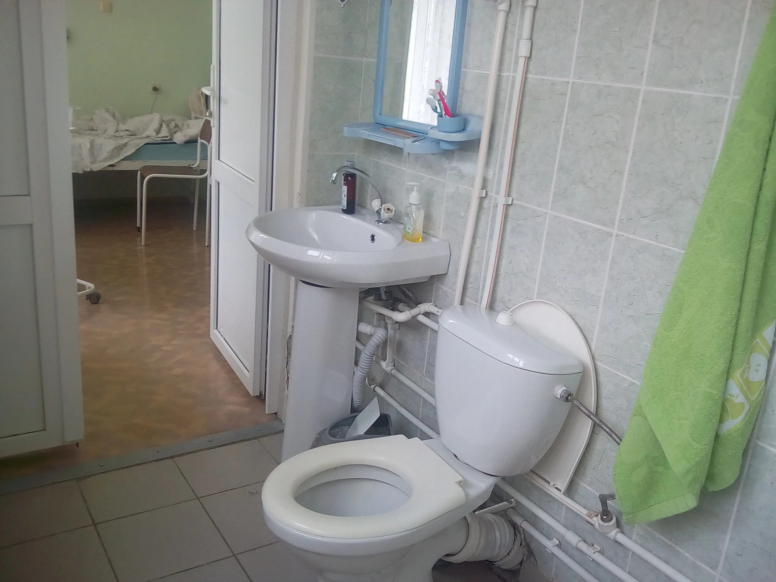 санузел в аптеке. Pharmacy industry бренд. санузел аптеки. санузел в больнице. санузел аптеки.