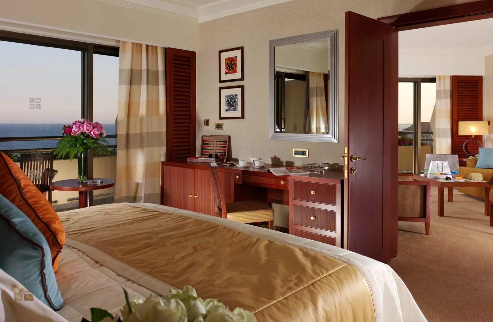 Кипр four. Four seasons кипр. four seasons hotel limassol cyprus. four seasons 5*.