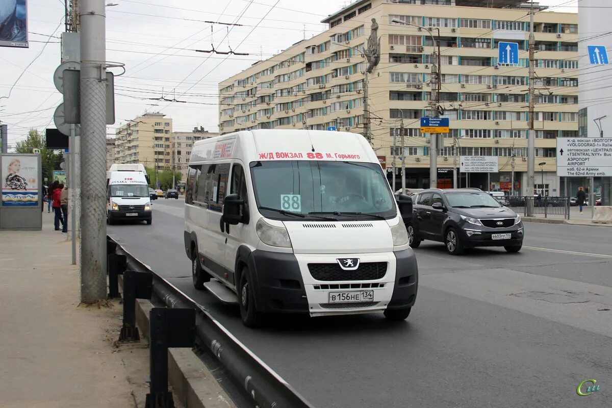 Волгоград автобус фото. Новости про общественный транспорт Волгоград на сегодня.
