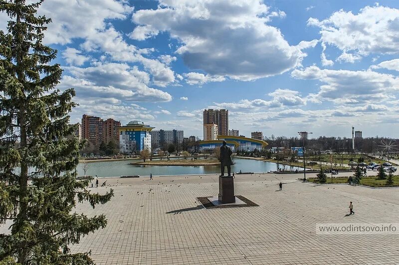 Одинцово, центральная площадь ночью, Центр, freemax
