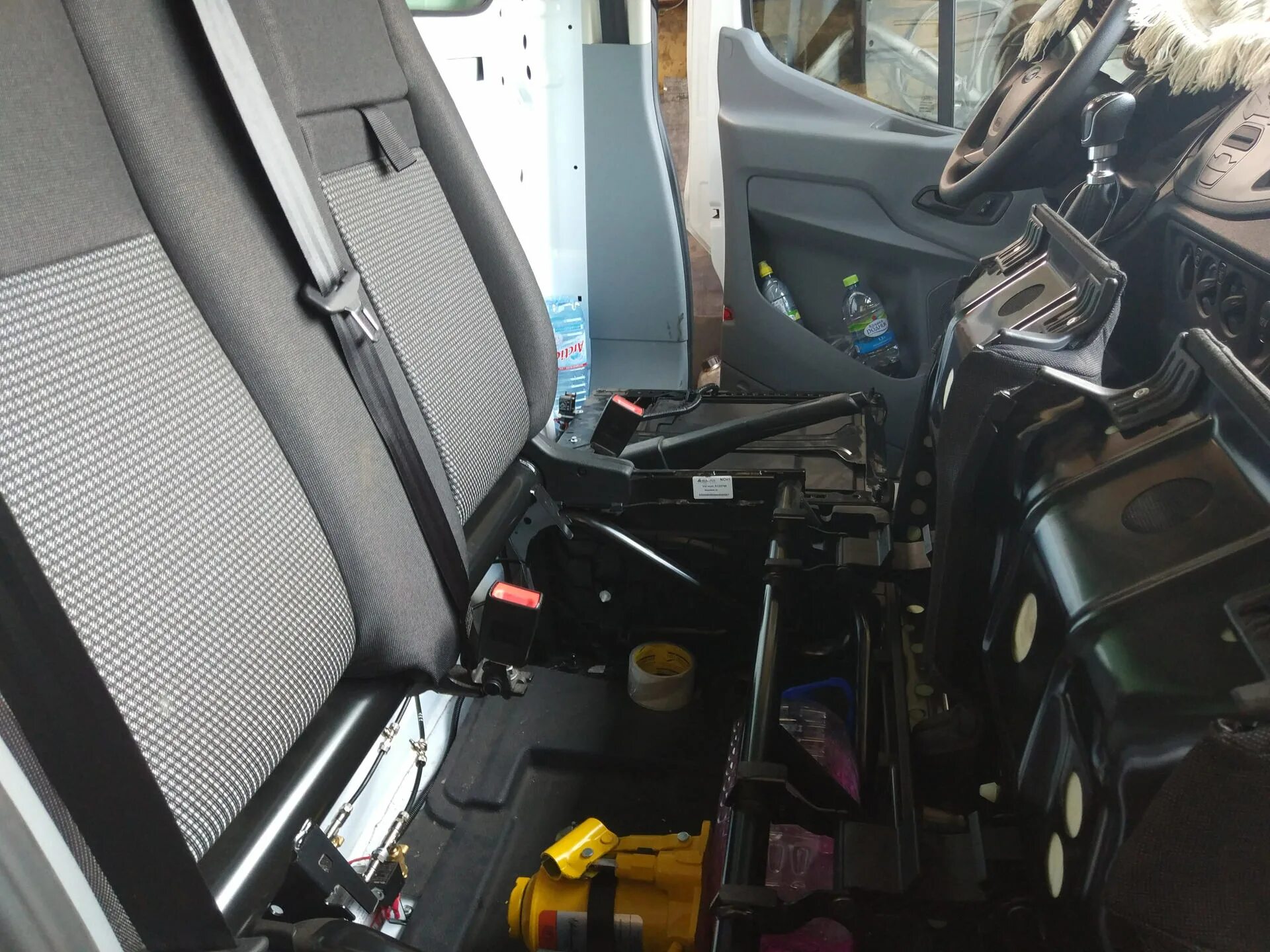 Как снять обшивку форд транзит Переоборудование Ford Transit пассажирского в Казани
