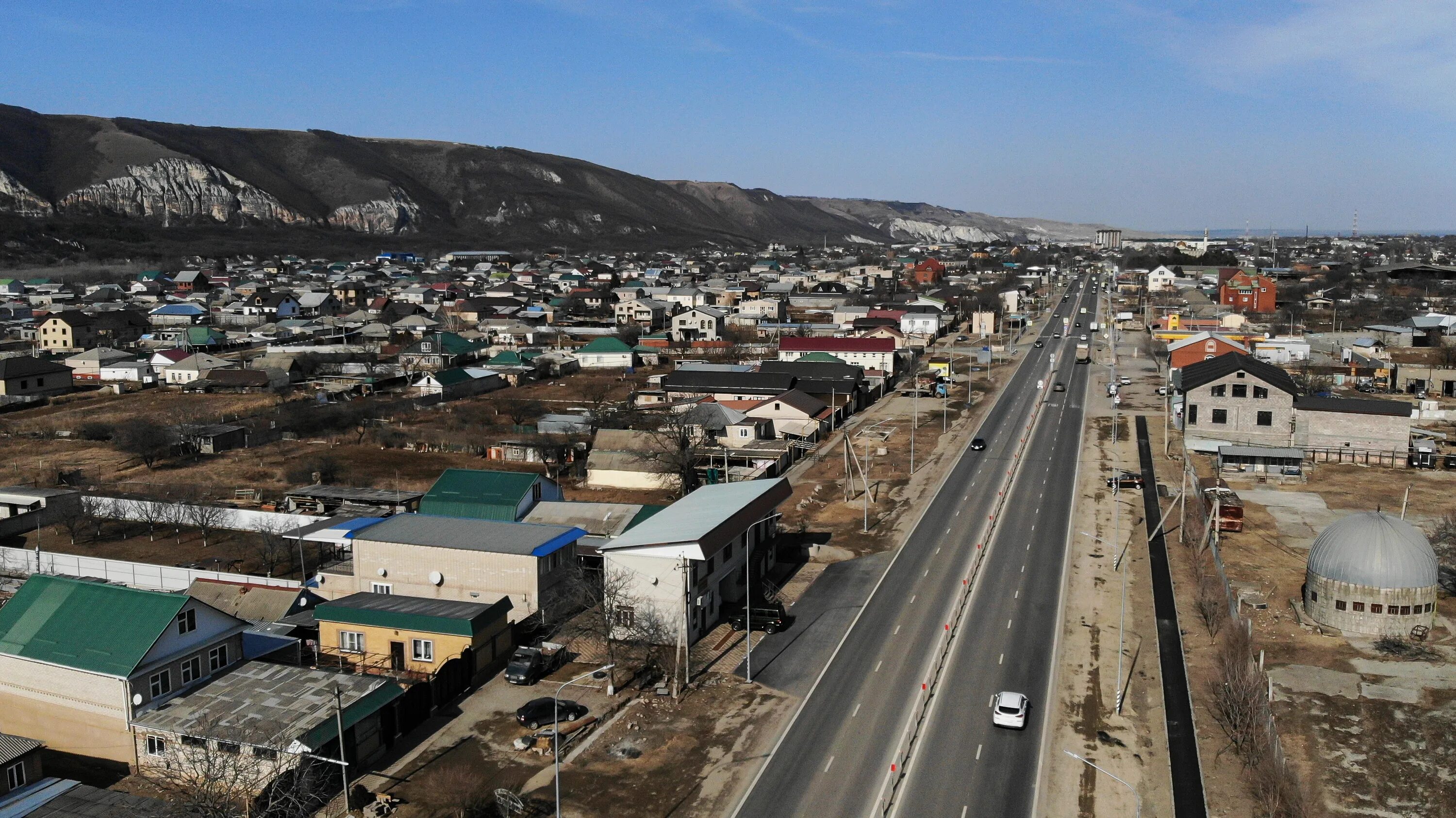 Джегута черкесск. КЧР Усть-Джегута. Город Усть-Джегута Карачаево-Черкесская Республика. Карачаево-Черкесия Усть-Джегута. Поселок Московский Усть Джегута.