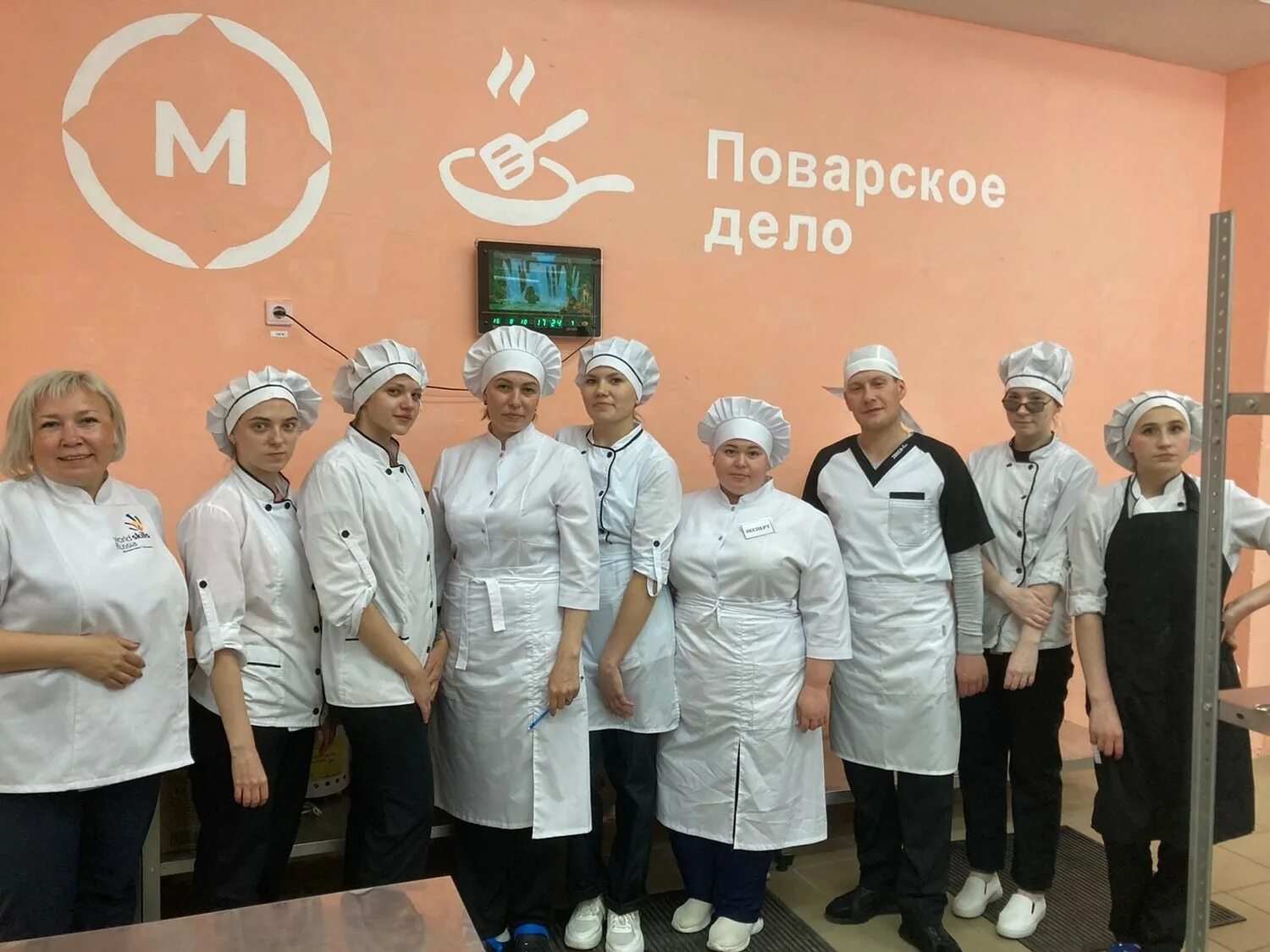 Шеф повар 2022. Павел васильев chefs team russia group. Александр жеребицкий шеф-повар. Нарек авагян шеф-повар. Кубок губернатора спб повара.