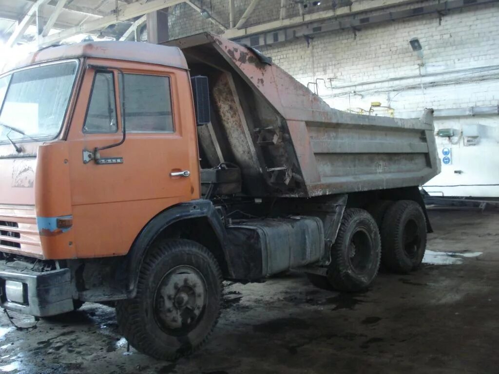 Камаз тягач 5410 с полуприцепом. Услуги камаза самосвала 10-15т. Камаз 45142 самосвал. Камаз 55102 сельхозник. Камаз 51115.