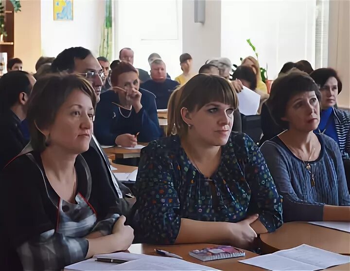 Сайт политехнический колледж курск. Волокно колледж Курский. ОБПОУ КПК. Курский техникум связи директор.