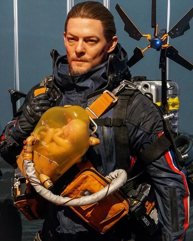 Death stranger. Marvel dead strange (1032) gitd. Сэм бриджес death stranding. Дед стрэндж игра. Доктор стрэндж мультивселенная безумия доктор стрэндж.