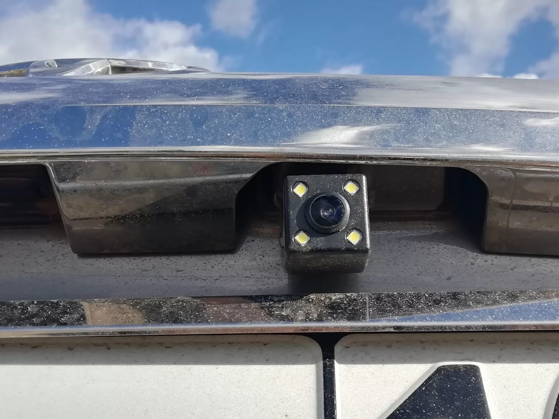 Установить камеры на автомобиль