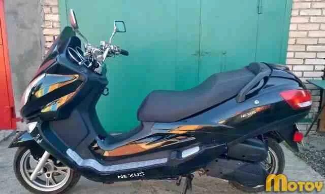 Nexus 250. Нексус роар 250. максискутер nexus roar 250. скутер нексус роар 250. нексус роар 250 багажник.