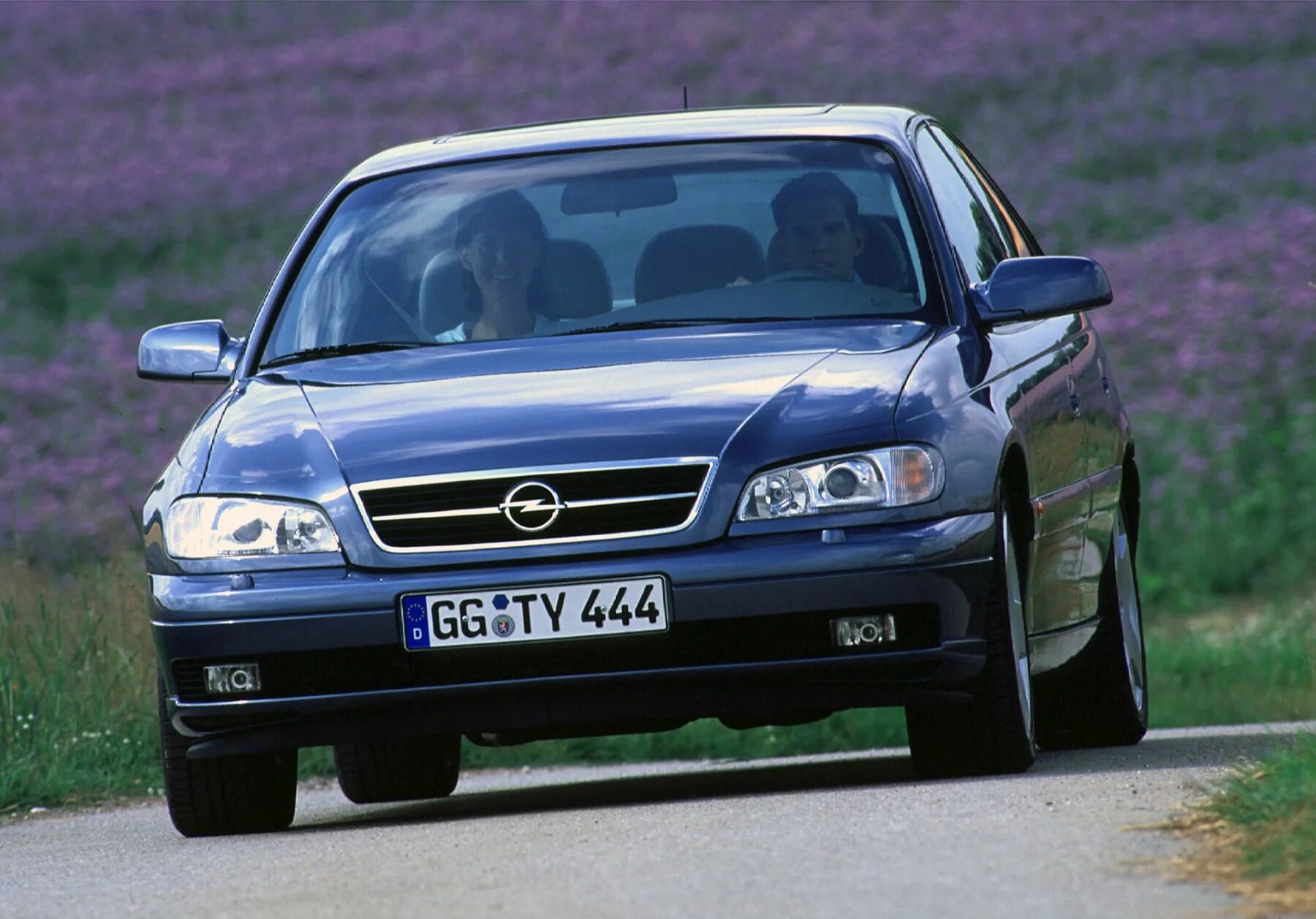 Опель омега 1999 год. Opel omega b 1999. opel omega b 1994-1999. opel omega 1999. opel omega b 2003.