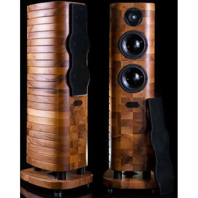 Klipsch Hi end акустика. Акустика Hi end Twin Towers II. Hi end 2022 колонки. Hi end колонки 1970.