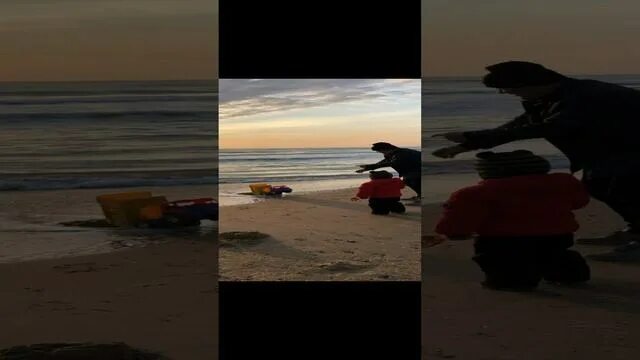 Витязево июль 2022. Побег из сибири в витязево дзен. Торгаши на пляже. Побег из сибири в витязево. Анапа июль 2021.