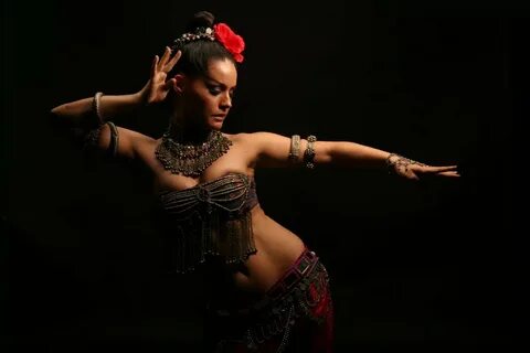 East dance