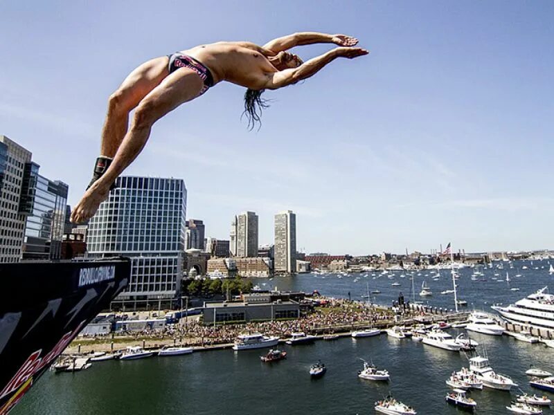 5 самых неудачных прыжков хайдайверов