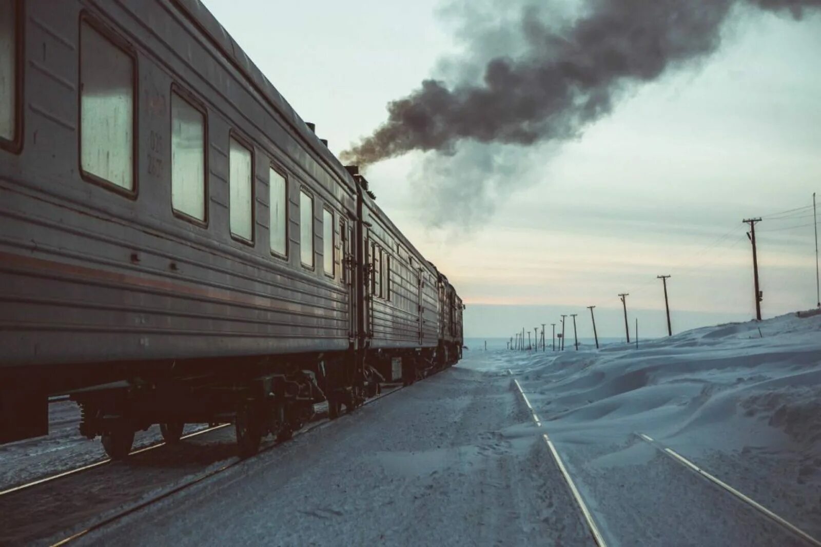 Скрип поезда. Поезд зимой. Поезд Эстетика. Эстетика железной дороги. Уходящий поезд.