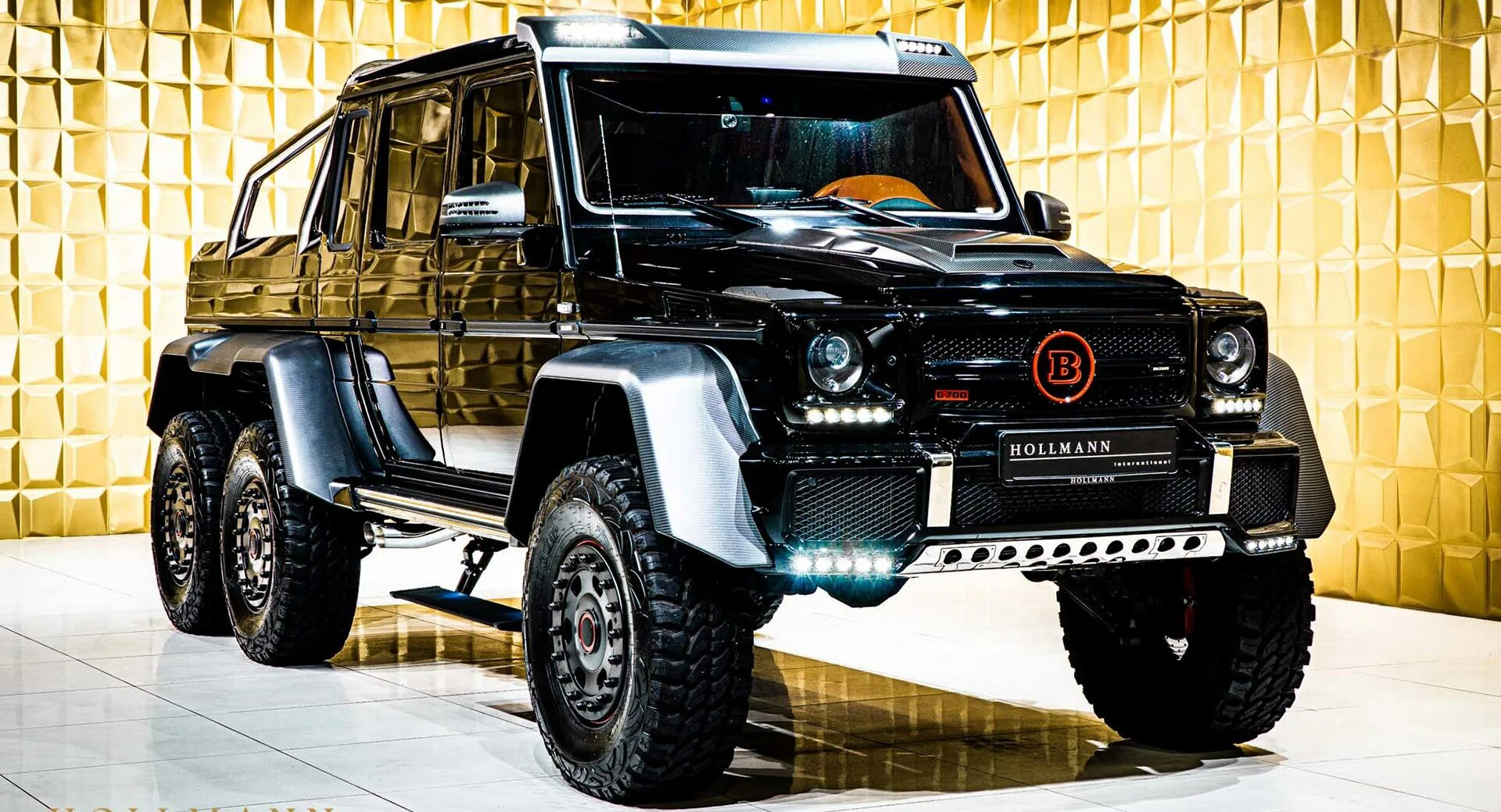 Мерседес брабус купить. Mercedes-Benz g63 AMG 6x6. Mercedes Benz g63 AMG 6x6 Brabus. Mercedes-Benz g63 6x6 AMG Brabus 700. Мерседес Гелендваген Брабус.