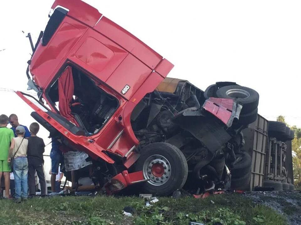 грузовые после дтп