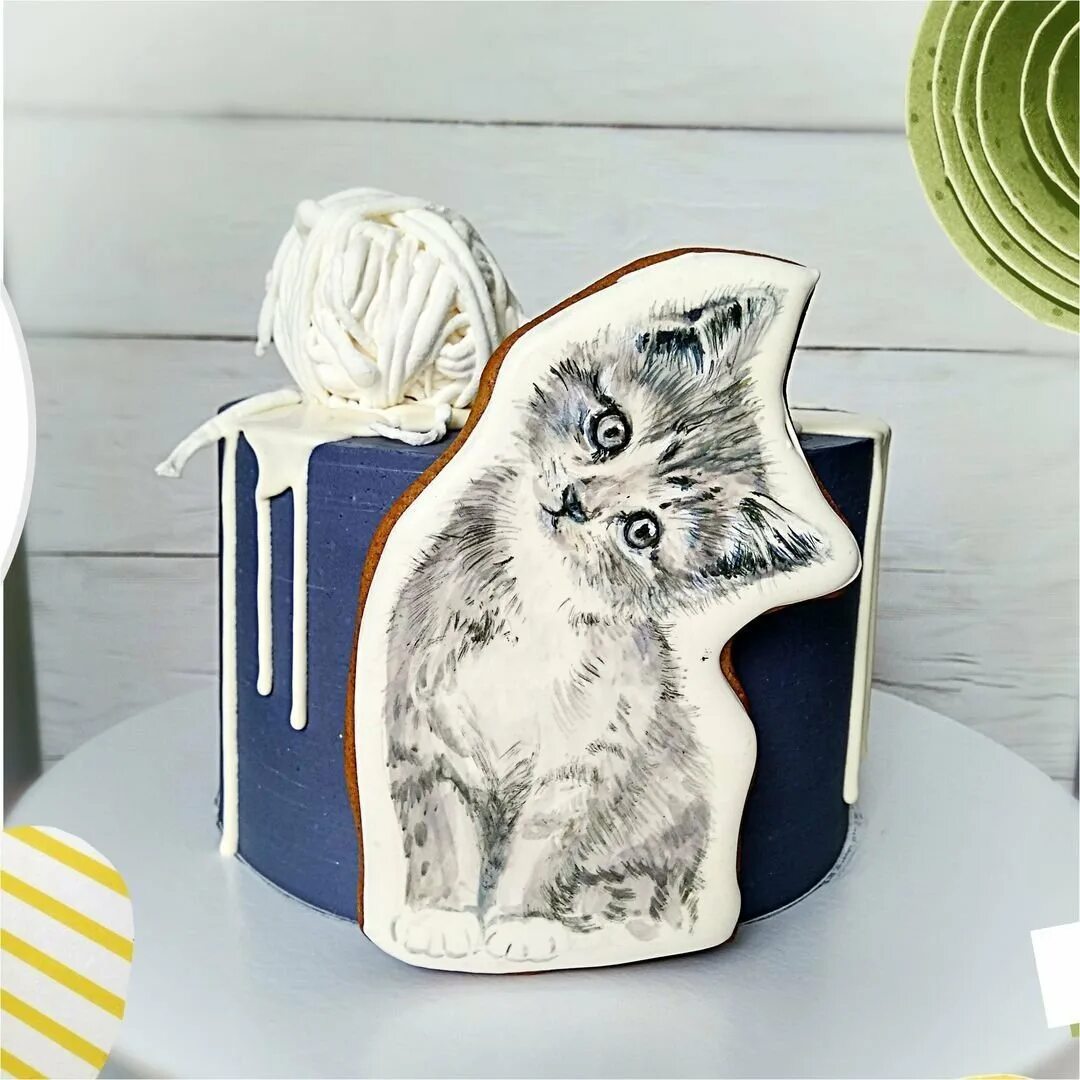 Картинки котиков на торт. Торт для любителя кошек. торт котенок с клубком. торты с принтом кошки. торт котенок с клубочками.