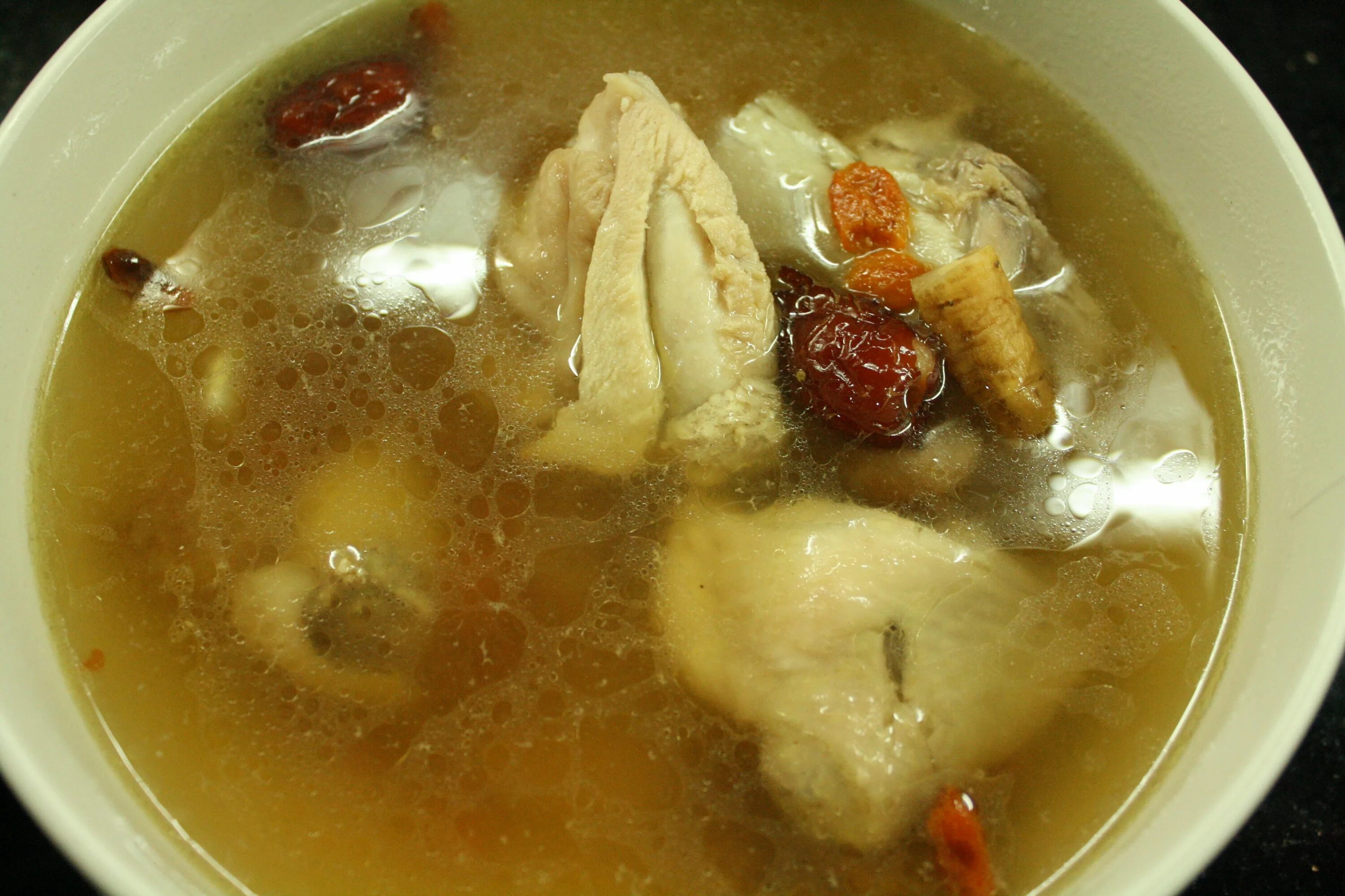 Суп из замороженной курицы. Суп с колдунами. Суп из куриных бедрышек. Суп из куриного бульона.