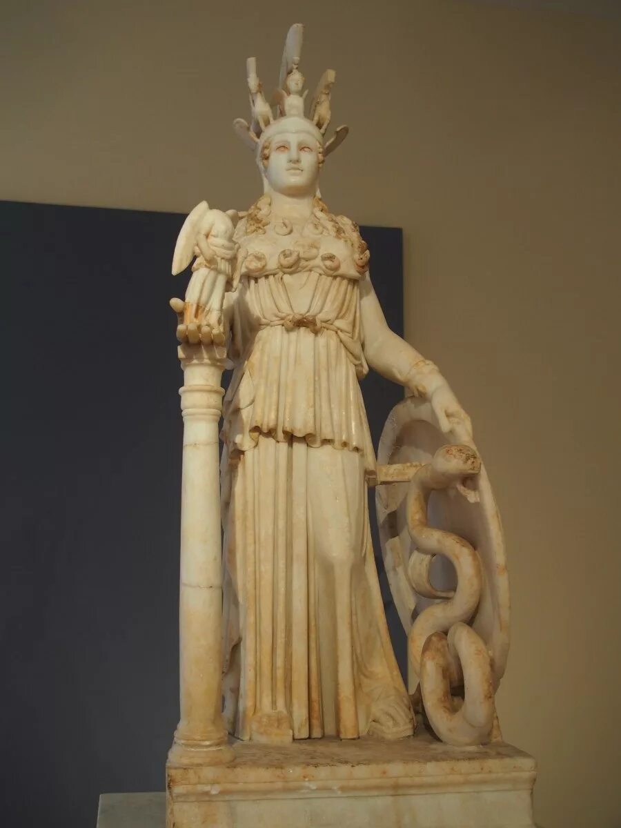 Статуя афины парфенос (скульптор. Статую афины парфенос фидия. Известный греческий скульптор автор статуи афины. Афина парфенос акрополь. Статуя афины фидия.