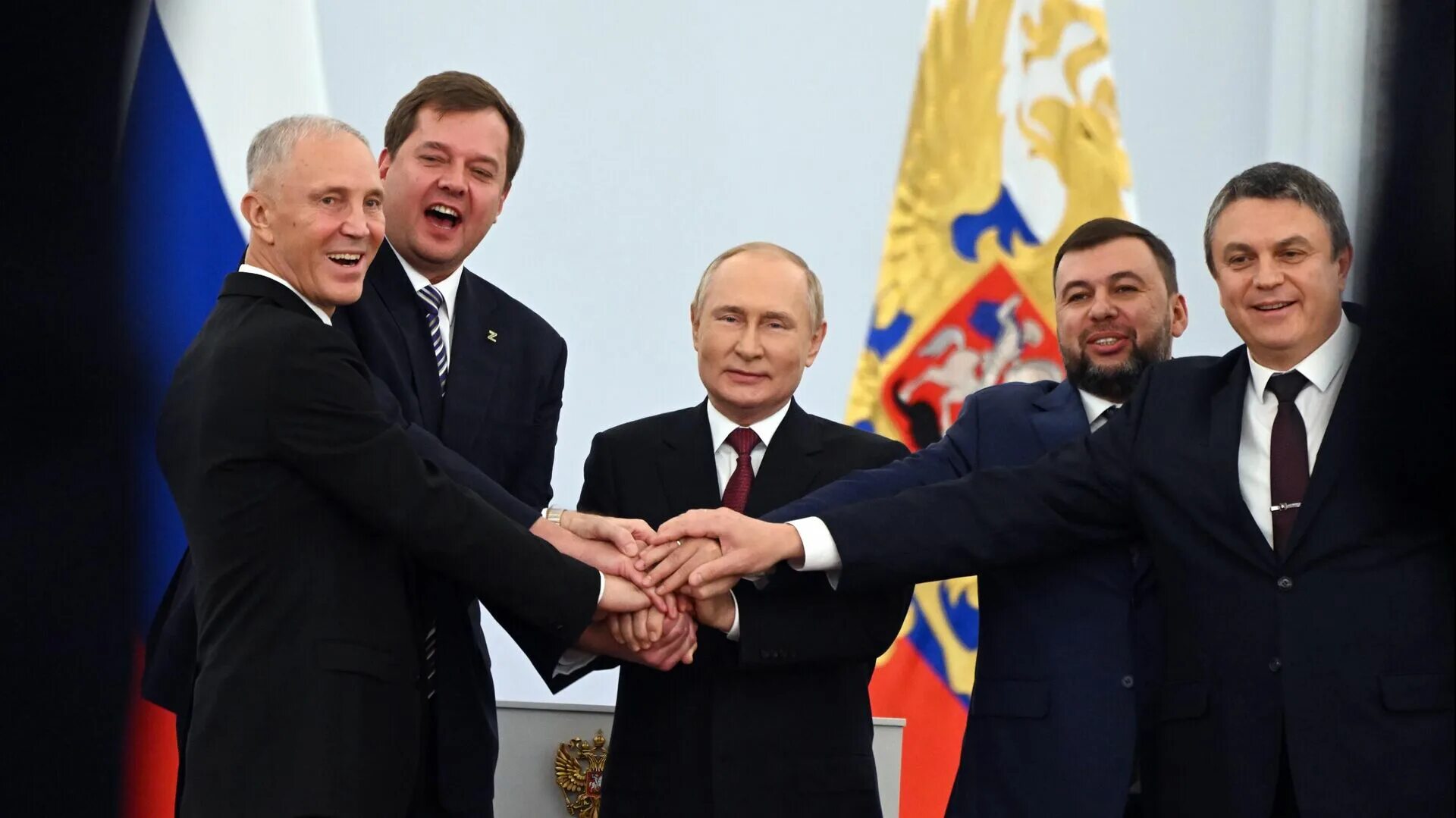 Встреча президентов. Встреча в Кремле. Присоединение республик к россии