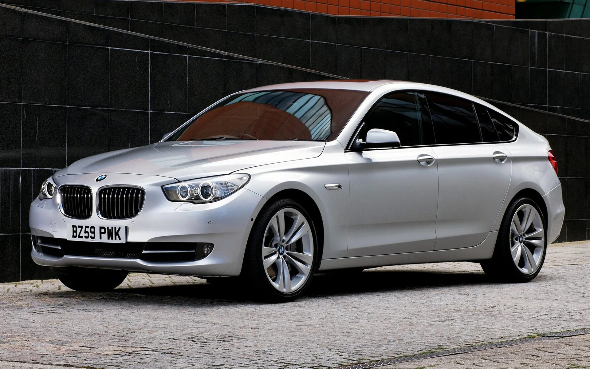 Бмв джити. BMW 5 gt. БМВ 5gt 530d. BMW 5 f07 Gran Turismo. BMW 530 Gran Turismo.