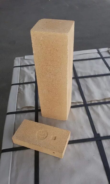 Кирпич огнеупорный шб-5 (230*114*65). Кирпич м200 огнеупорный. Кирпич шб 5. Кирпич шамотный шб-5. Кирпич шамотный огнеупорный ша-8.