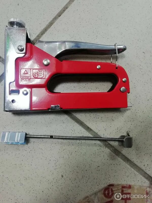 Размер скоб: №23/23. Степлер окпд 2. Степлер мебельный matrix 32865. Степлер окпд 2. Скобогвоздезабивной пистолет gross 41002.