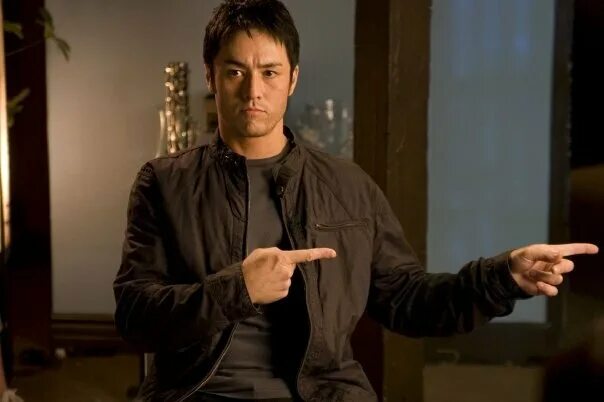 Ошибка телохранителя фильм 2012. Ошибка телохранителя. Боевики, в которых действуют девушки. Телохранитель фильм 2012. Ошибка телохранителя фильм.