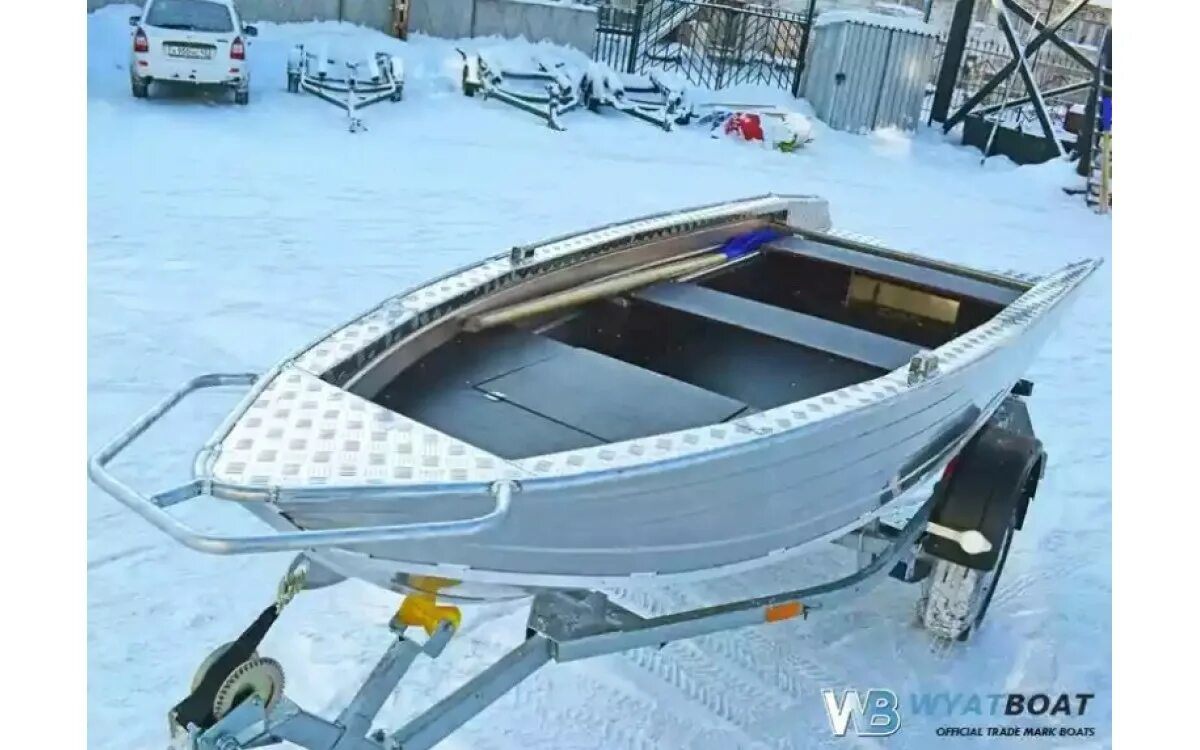 Лодка вятбот 390 дсм. Лодка вятбот 390. wyatboat wyatboat-390. вятбот 390 с баллонами. лодка wyatboat 320.