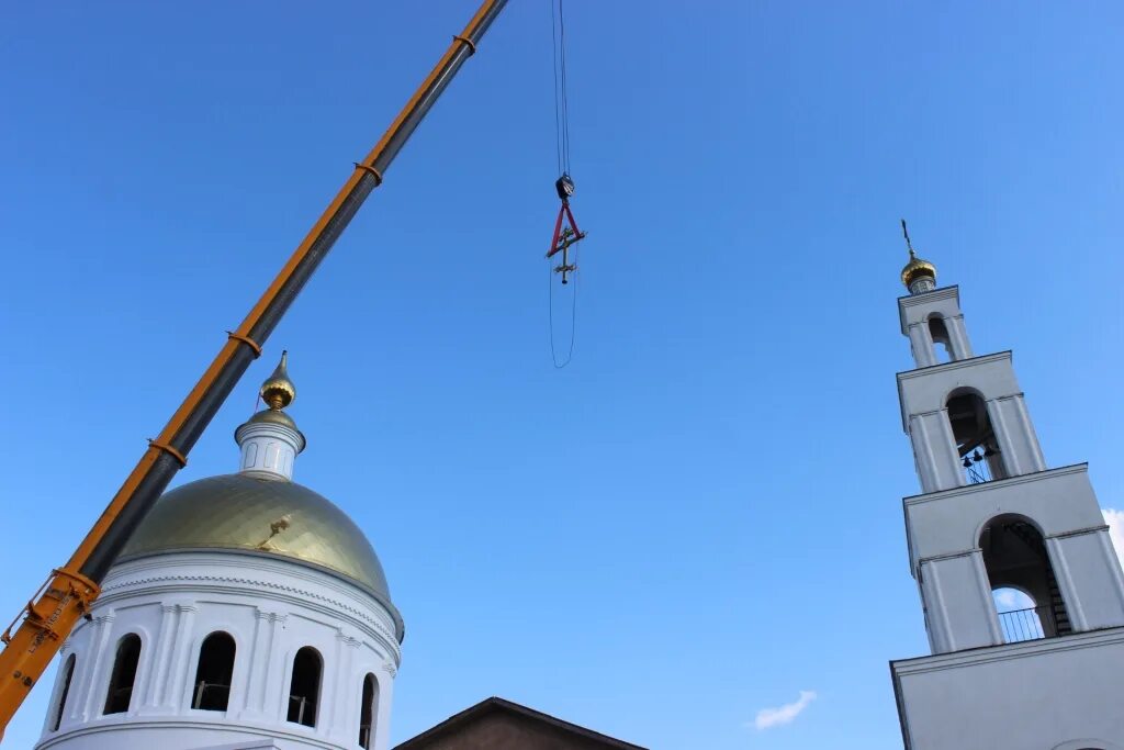 Рп5 романовка саратовская область романовский. Храм Рождества Христова Романовка. Романовка храм Саратовская. Романовка Саратовская область Церковь Рождества Христова. Купол.