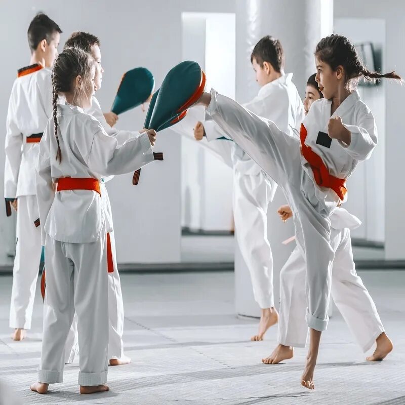 Класс тхэквондо. Тхэквондо дети. Taekwondo at School. Karate музыкальная группа. Taekwondo near me.