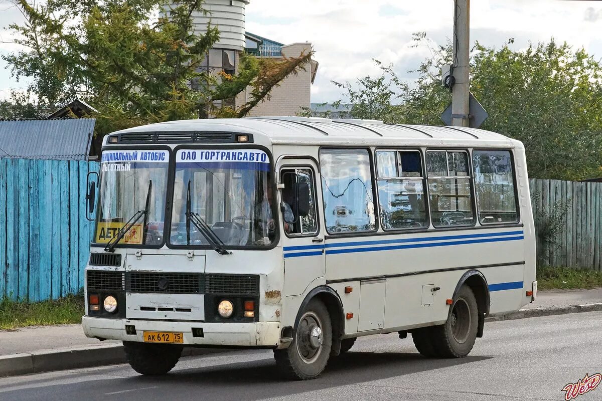 Паз автобус край. Забайкальский край ПАЗ-32054. ПАЗ 627. ПАЗ-32054 В Чите. Ае 612 22 ПАЗ.