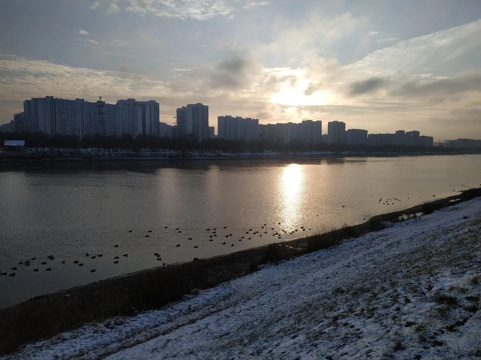 Набережная Люблино. Люблино (район Москвы). Марьино (район Москвы). Красивые места в Люблино.