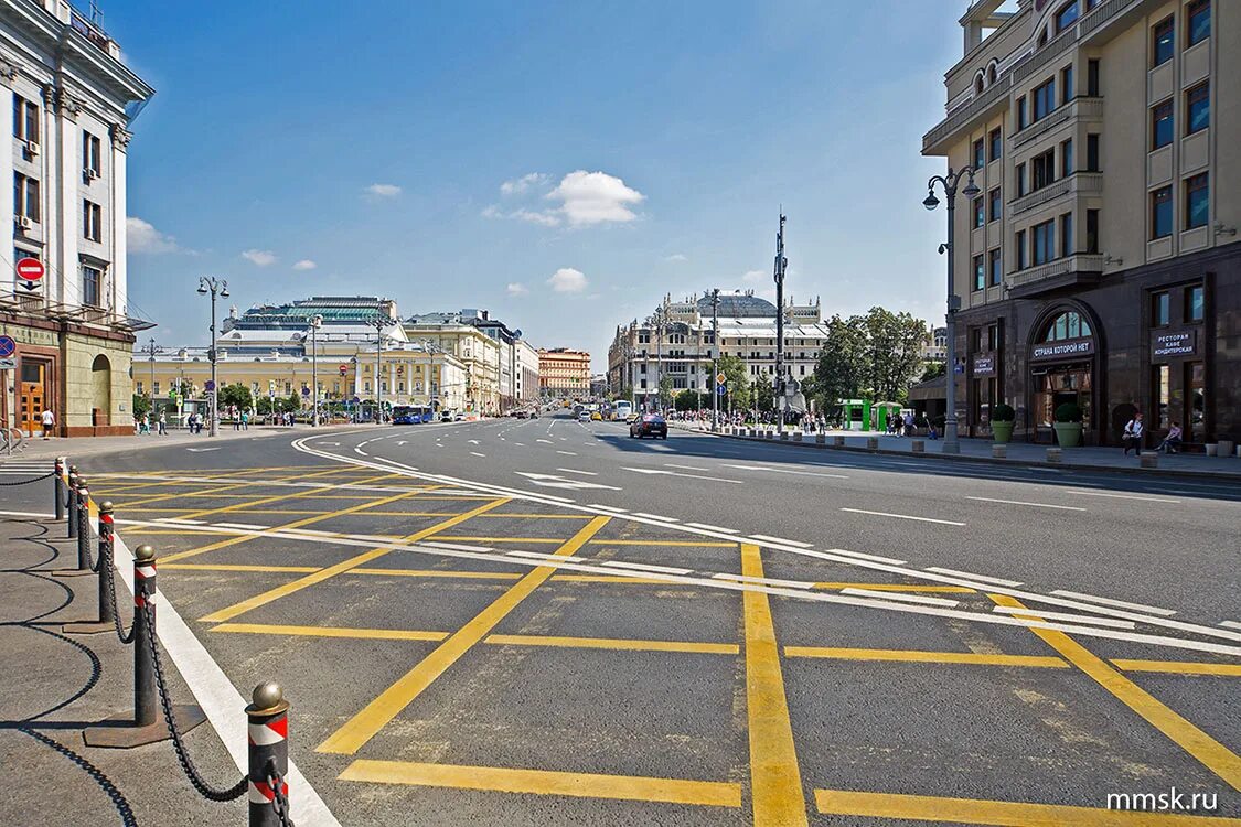 Театральный проезд Москва. Театральный проезд тротуар. Театральный проезд фото. Москва театральный проезд дом 1. Театральный проезд д 1