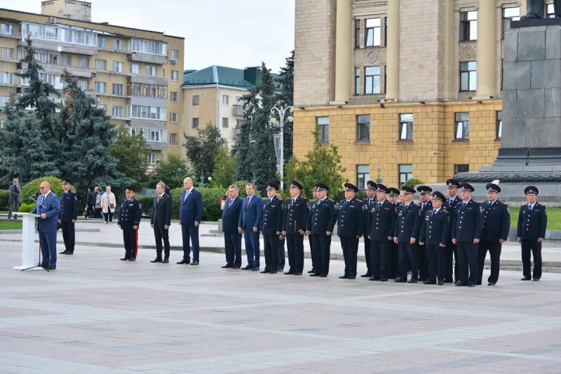 На площади им. Ленина г. Пензы состоялся общегородской развод патрульно-постовых